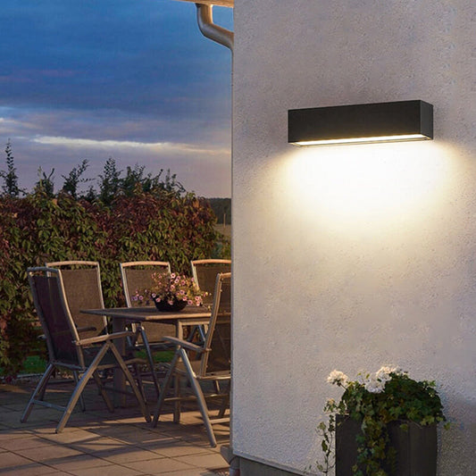 Black Outdoor Wall Light – Waterproof LED Modern Lantern for Exterior Spaces 1