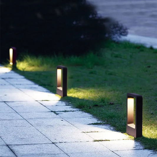 Modern Outdoor Pathway Lights - Weatherproof Garden Lights in Multiple Heights 3