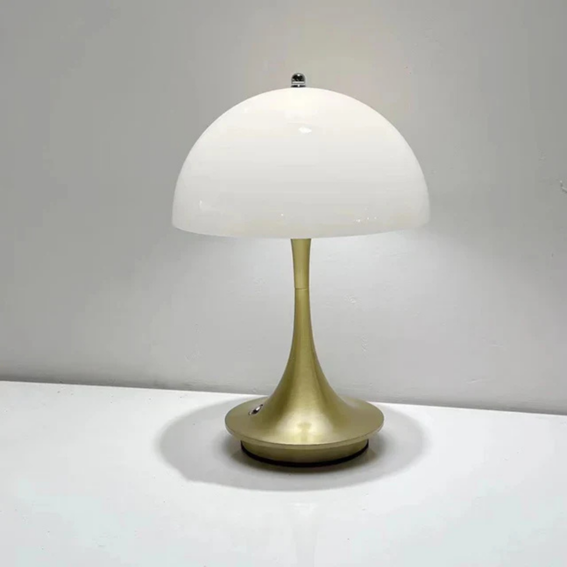Cordless LED Table Lamp – Rechargeable Nightstand or Desk Lamp for Indoor and Outdoor Use 6