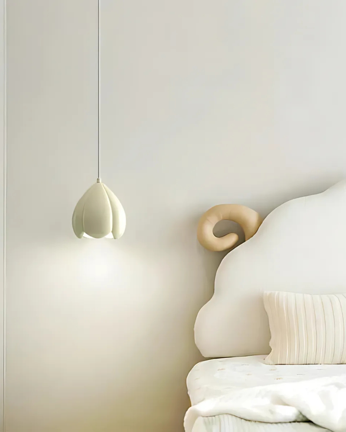 Elegant Bloom Pendant Lamp – Floral Design with Adjustable Light Settings for Kitchen and Living Room 6