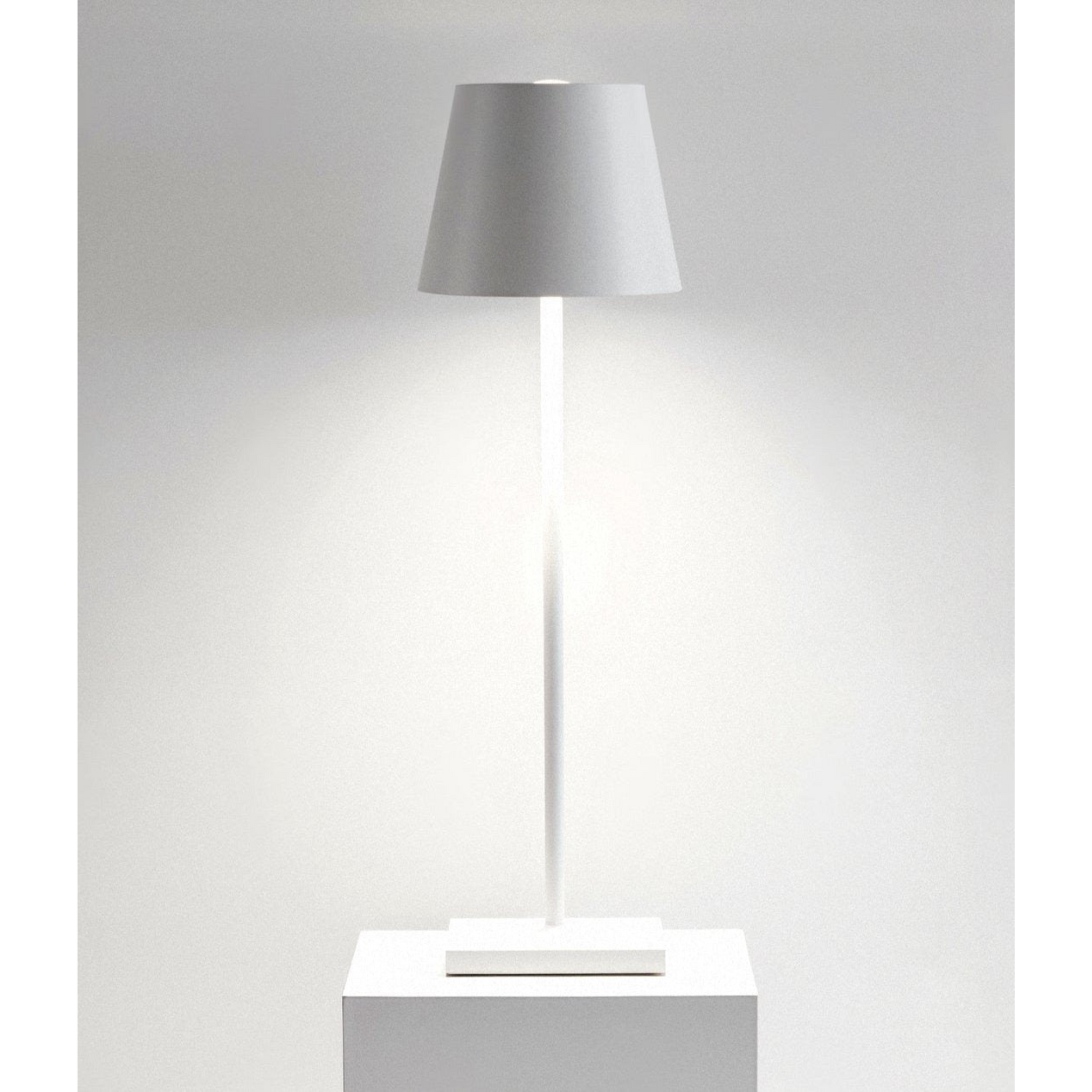 Variant image for Minimalist Cordless Table Lamp with USB-C Charging – Dimmable High Desk Light-5