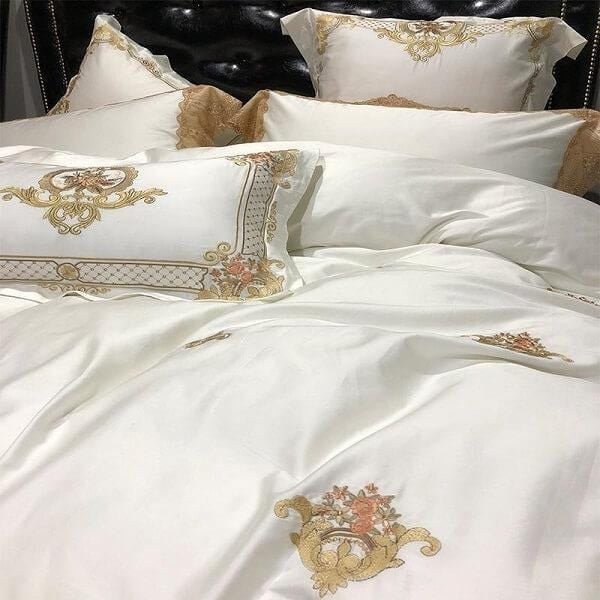 Amara | Bedding Set – Egyptian Cotton Duvet Cover with Embroidery 3