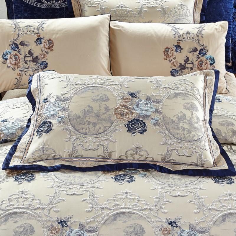 Corneliana | Luxury Bedding Set – 600 TC Duvet Covers Included 3