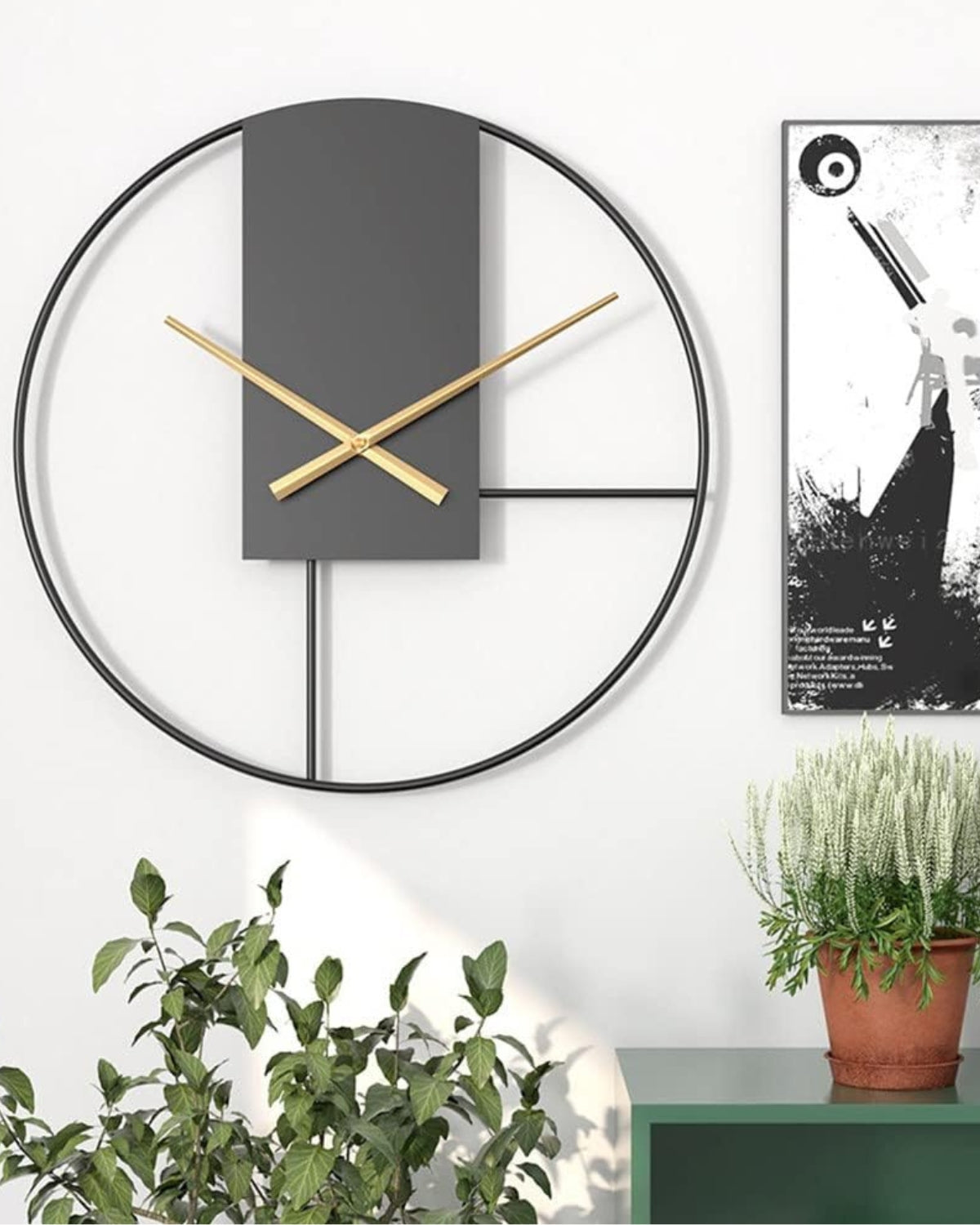Equilibrio | Modern Wall Clock – Minimalist Design with Gold Accents 5