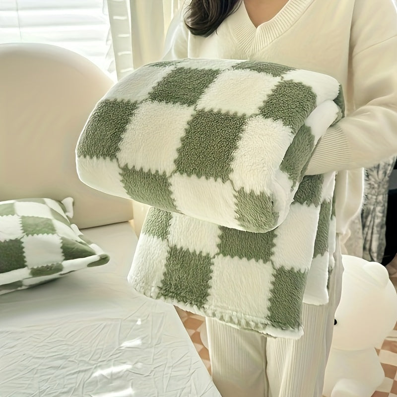 Gemma | Fleece Throw Blanket – Cozy Flannel for All Seasons 5