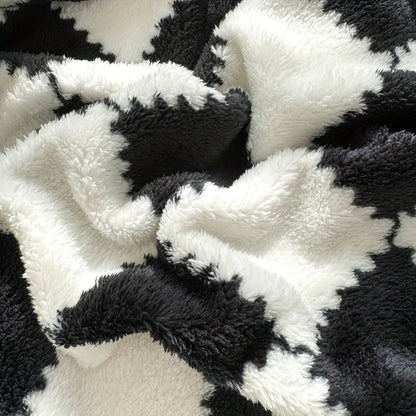 Gemma | Fleece Throw Blanket – Cozy Flannel for All Seasons 6
