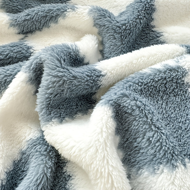 Gemma | Fleece Throw Blanket – Cozy Flannel for All Seasons 8