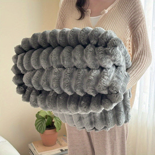 Gemma | Fleece Throw Blanket – Soft and Versatile Comfort 1
