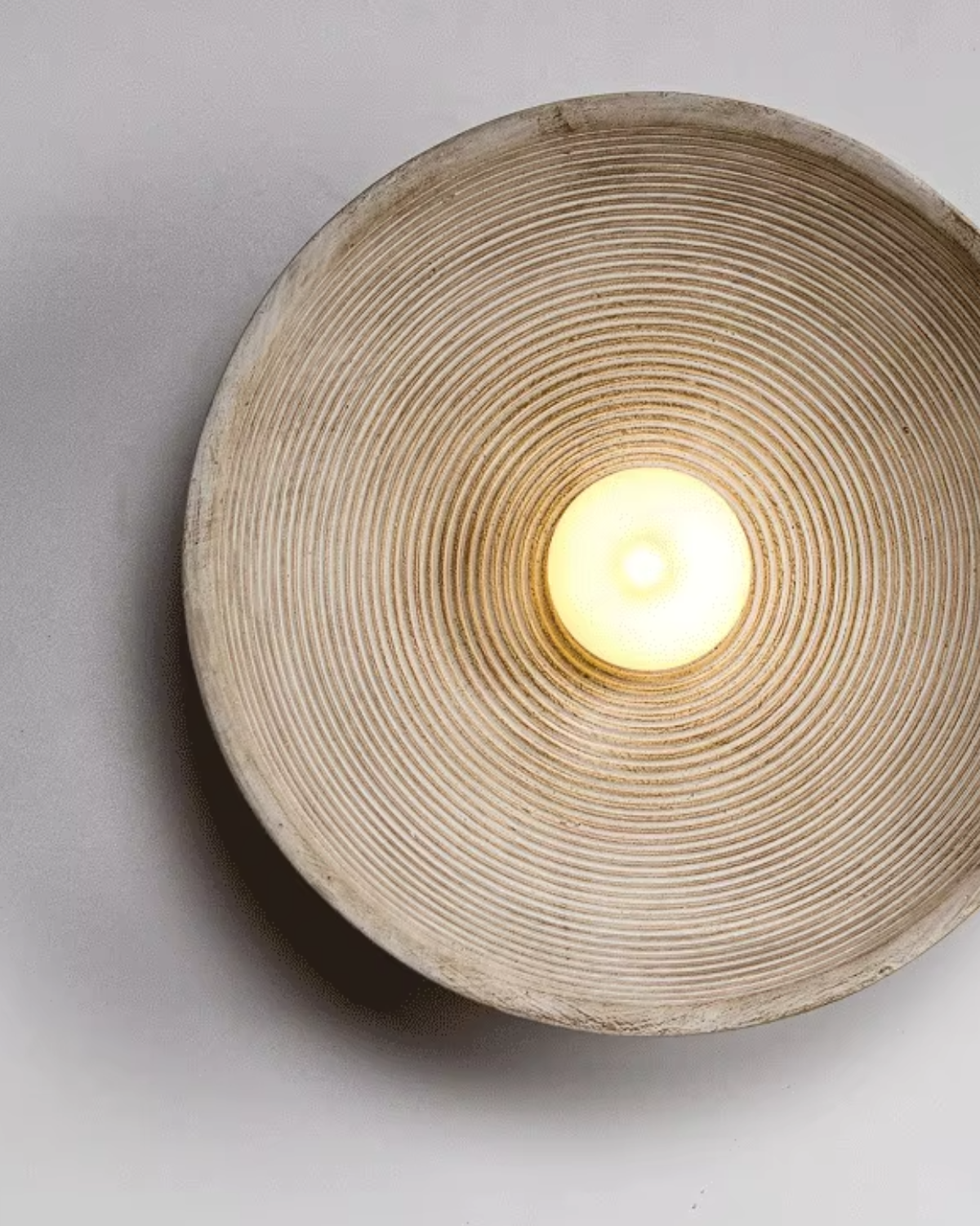Sculptural Wall Lamp in Natural Resin – 27cm Modern Wall Sconce Lighting 4