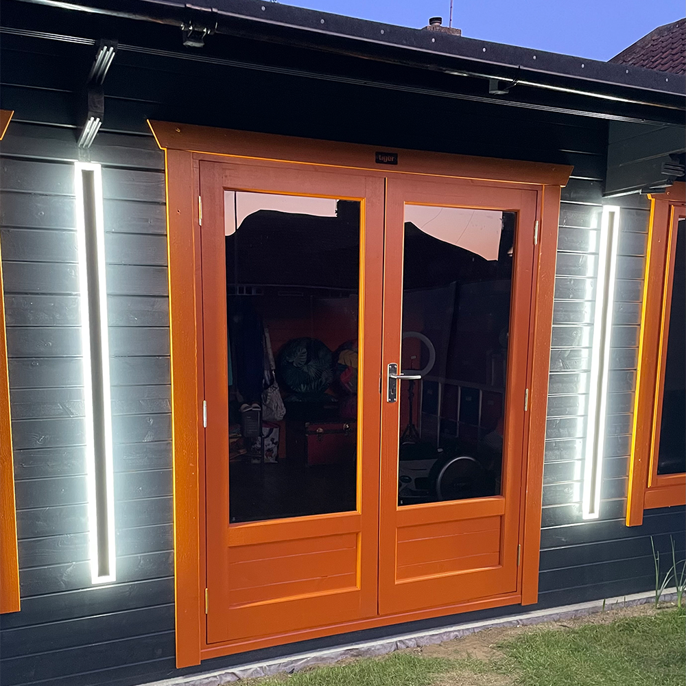 LumaGlow | Outdoor Wall Light – Modern Energy-Efficient LED for Garden & Exterior Spaces 0