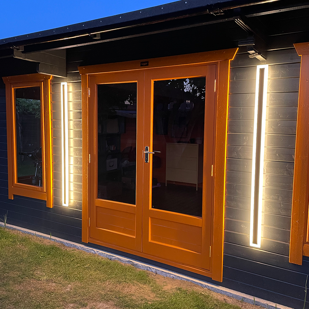 LumaGlow | Outdoor Wall Light – Modern Energy-Efficient LED for Garden & Exterior Spaces 5