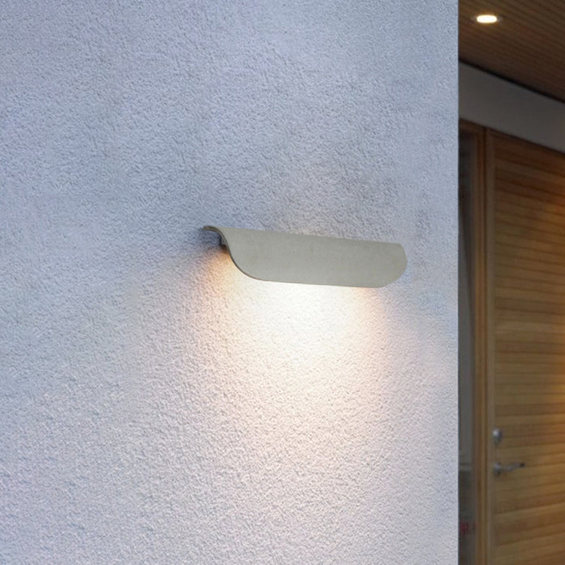 Modern Waterproof Outdoor Wall Light - Energy-Efficient LED Lantern for Garden 7