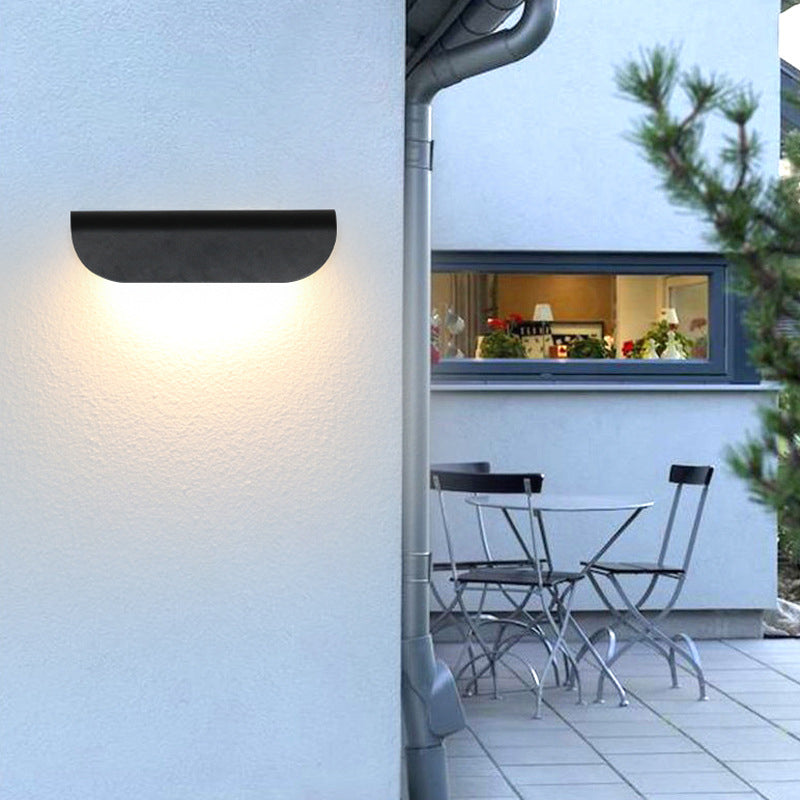 Modern Waterproof Outdoor Wall Light - Energy-Efficient LED Lantern for Garden 9