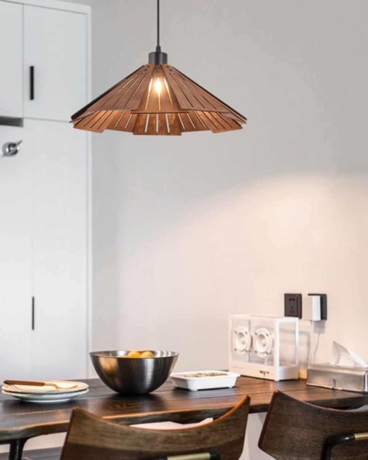 Japandi Inspired Wooden Pendant Lamp – Elegant Kitchen Pendant Lighting Fixture 4