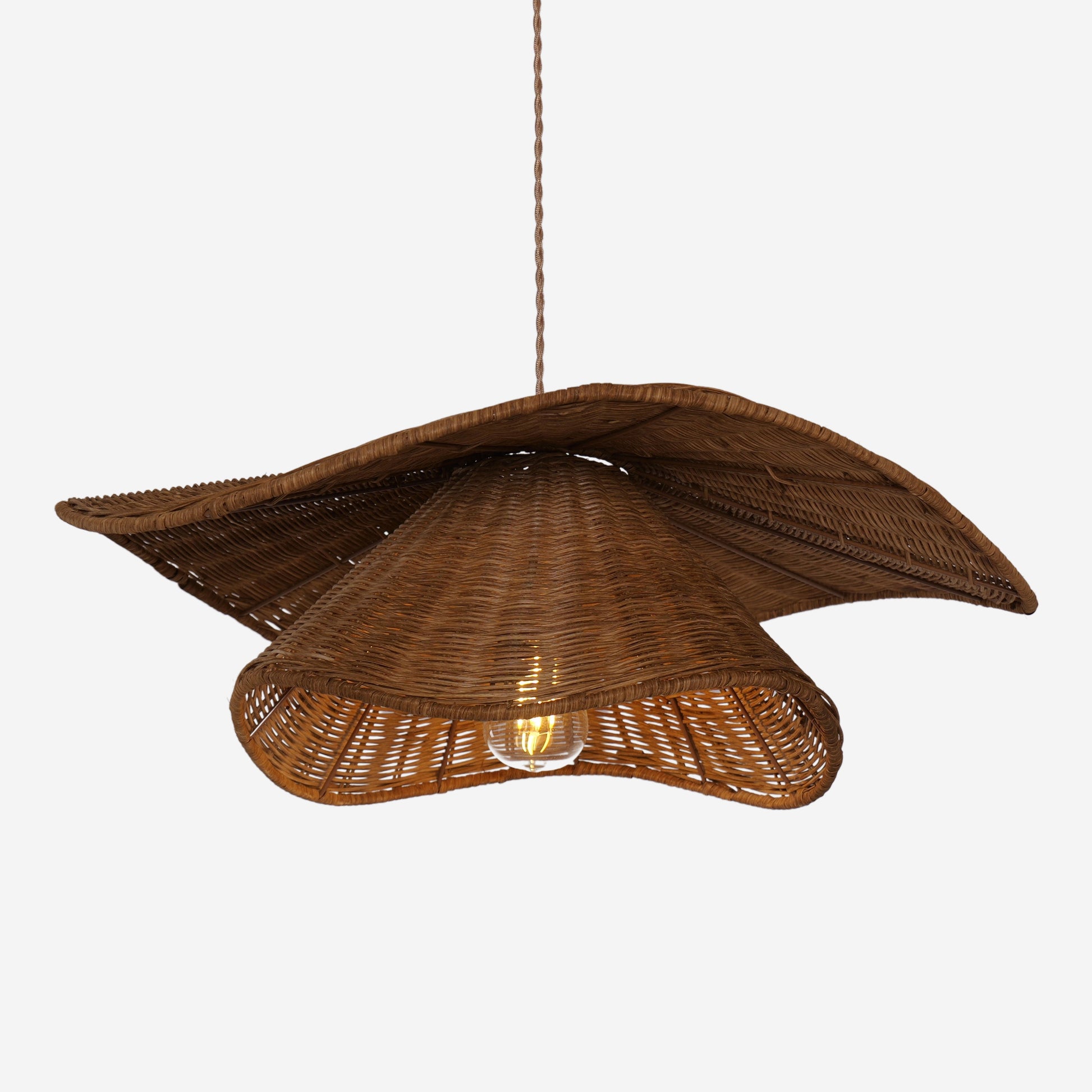 Rattara | Rattan Pendant Light – Organic Design for Kitchen or Cozy Spaces 1