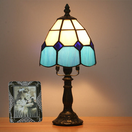 Elegant Tiffany Stained Glass Table Lamp – Colorful Resin Nightstand Bedside Lamp 1