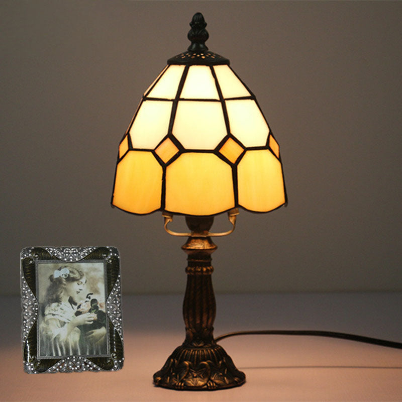 Variant image for Elegant Tiffany Stained Glass Table Lamp – Colorful Resin Nightstand Bedside Lamp-12