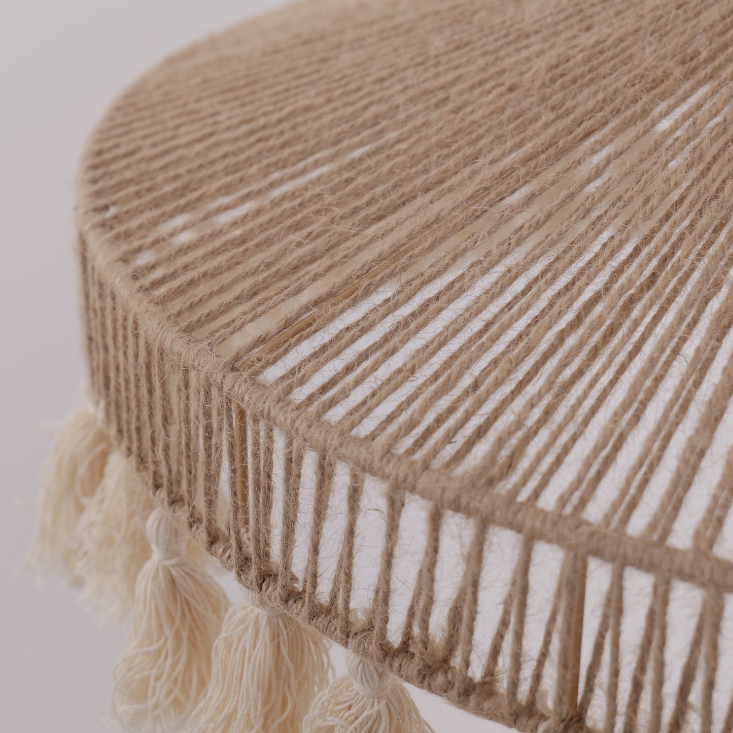 Tasselina | Pendant Light – Handcrafted Hemp Rope Design with Warm Illumination 5