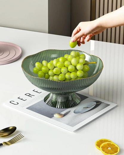 Véra | Ceramic Fruit Bowl – Elegant White Design with Gold Rim 5