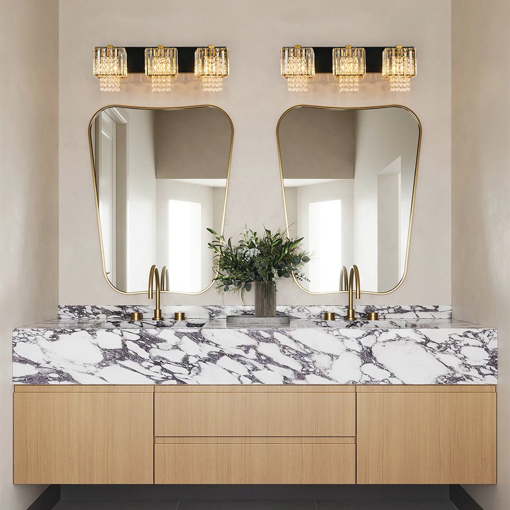 Vittoria | Bathroom Wall Light – Vintage Crystal Design 3