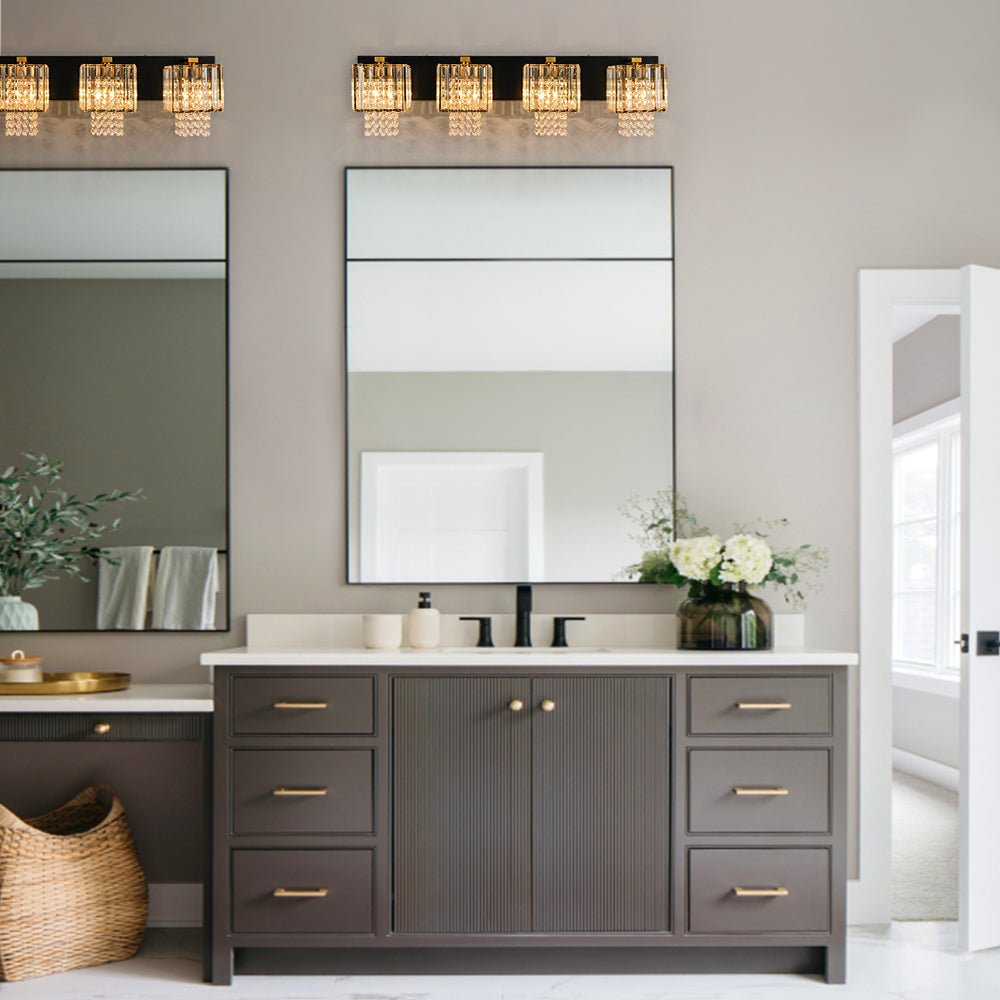 Vittoria | Bathroom Wall Light – Vintage Crystal Design 4