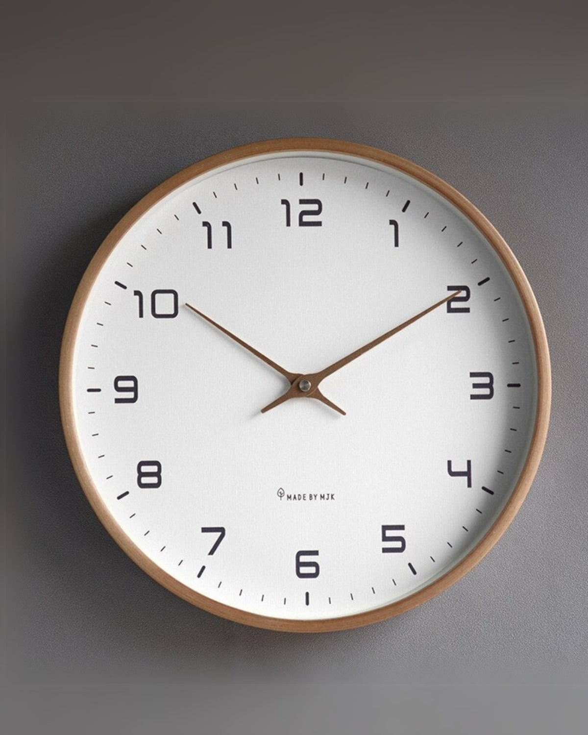 Vittoria | Modern Wall Clock – Scandinavian Minimalist Design 4