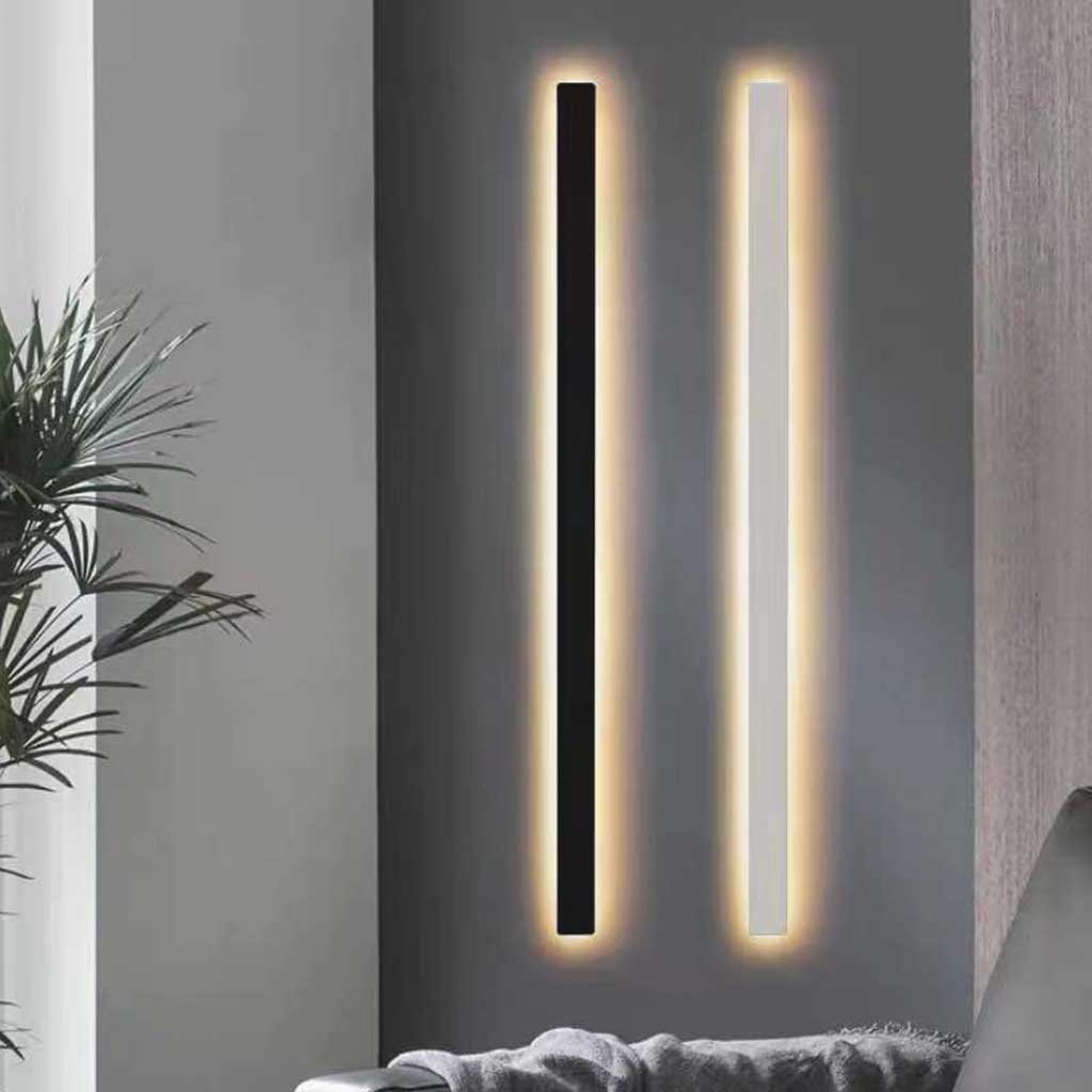 Vittoria | Wall Lamp – Minimalist Aluminum Design for Indoor Use 1
