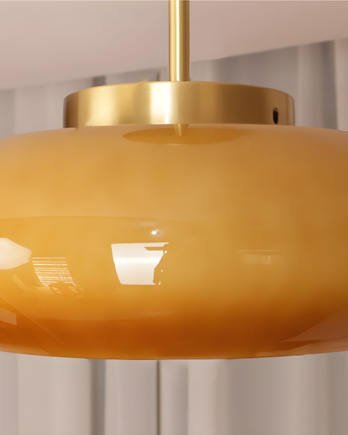 Elegant Glass Pendant Lamp – Gold-Toned Iron Frame, 18 cm Height, 40 cm Diameter 4